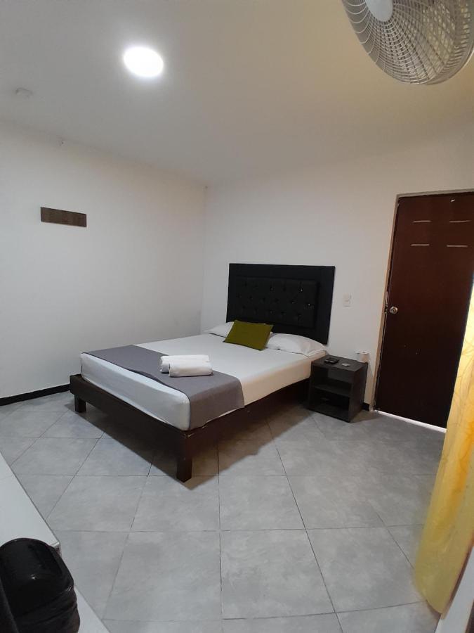 Hotel Palermo Real Медельїн Екстер'єр фото