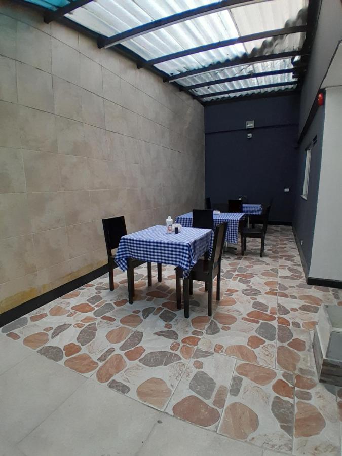 Hotel Palermo Real Медельїн Екстер'єр фото